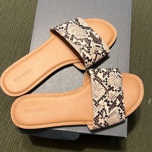 Old Navy sandals